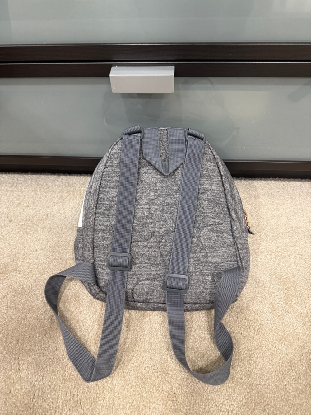 Adidas Linear Mini backpack Jersey Onyx Gray - Picture 3 of 4